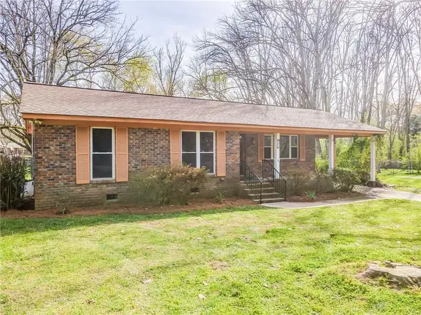16 Mango Road Ne, Rome, GA 30161