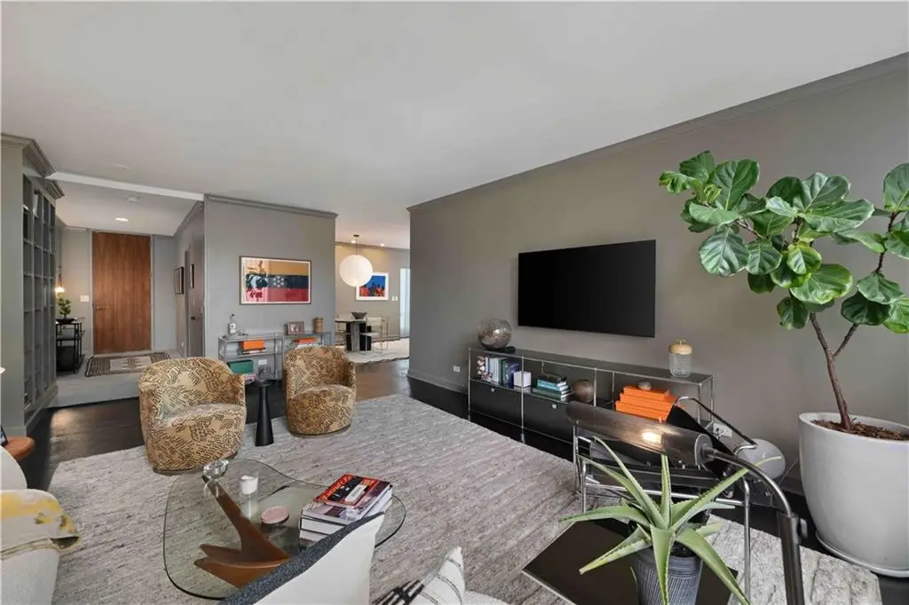 2575 Peachtree Road Ne #4H, Atlanta, GA 30305 - #1