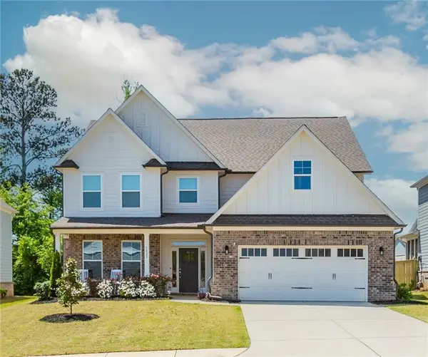 6829 Benjamin Drive, Flowery Branch, GA 30542