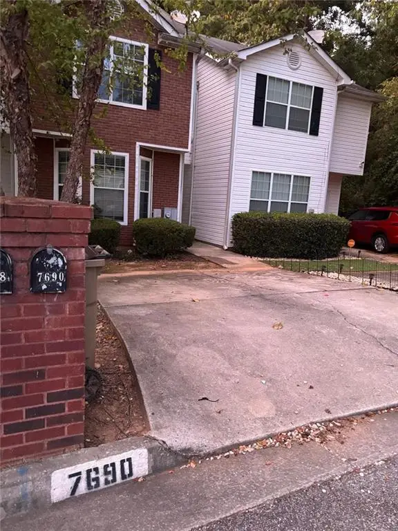 7690 Creekside Lane, Riverdale, GA 30296 - #1