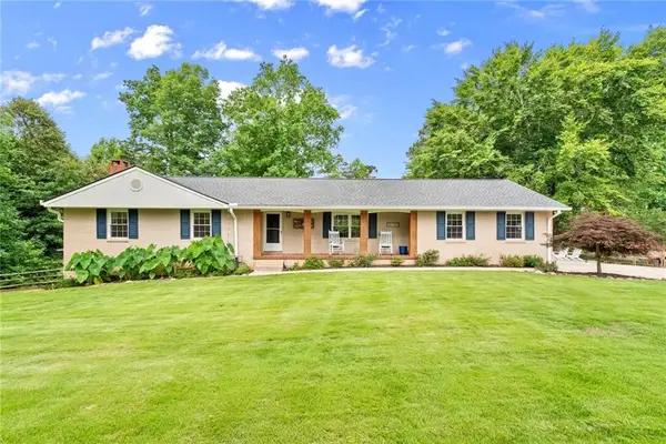 1971 Beechwood Boulevard Nw, Gainesville, GA 30504