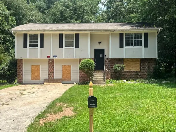 5852 Hallwood Court, Lithonia, GA 30058
