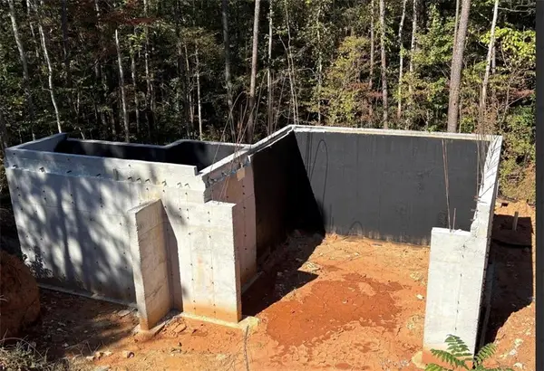 222 Alexis Drive, Dallas, GA 30132