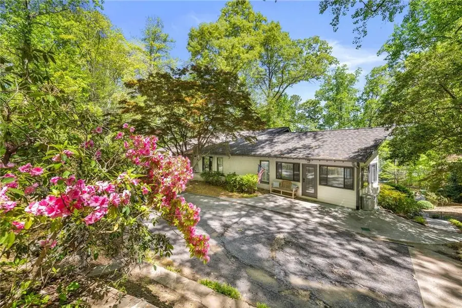 3968 Oak Harbour Drive, Gainesville, GA 30506 - #2