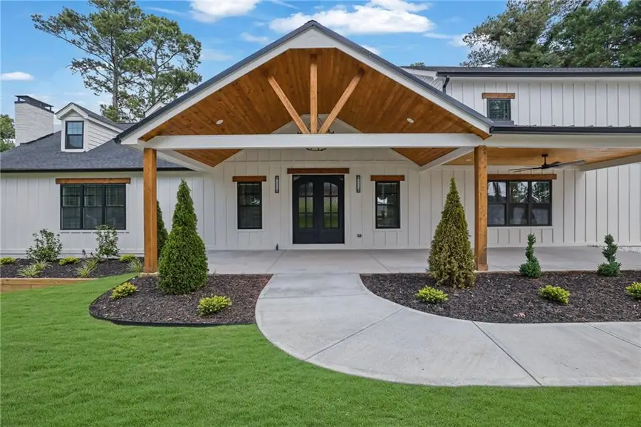 11505 Elkins Road, Roswell, GA 30076 - #3
