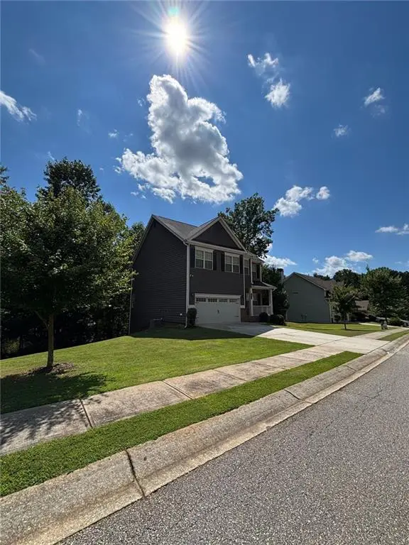 389 White Trillium Drive, Hoschton, GA 30548