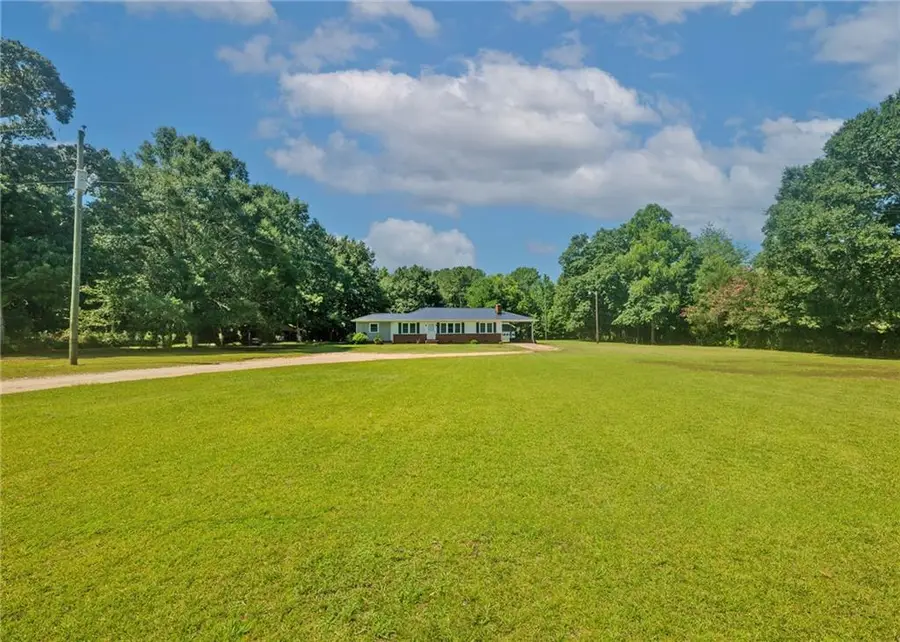 1803 Bowman Highway Nw, Dewy Rose, GA 30634 - #3