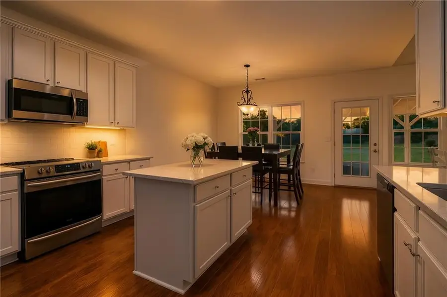 6204 Cove Creek Drive, Flowery Branch, GA 30542 - #3
