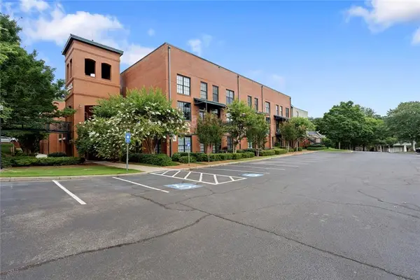 1607 Liberty Lane, Roswell, GA 30075