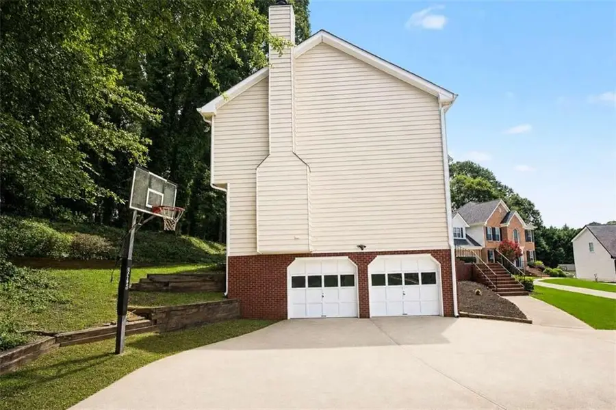 3865 Ryans Run Way, Lilburn, GA 30047 - #3