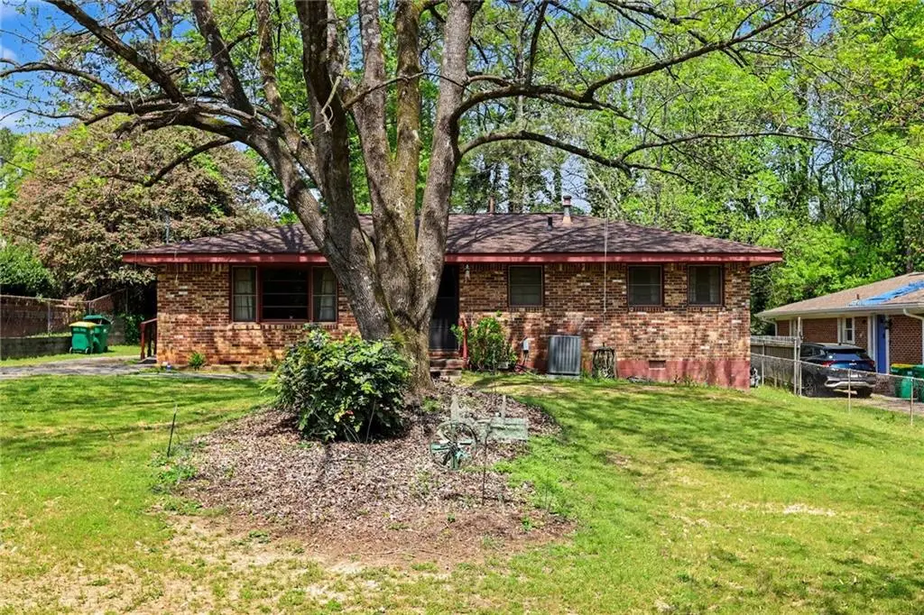 7019 Lakeview Lane, Doraville, GA 30360 - #1