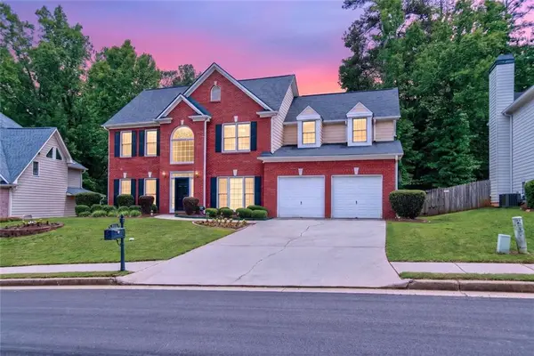 632 Oakview Trail, Stone Mountain, GA 30087