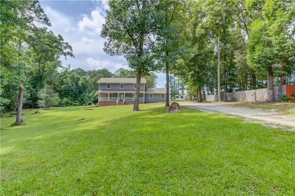 355 Brand Road Sw, Loganville, GA 30052