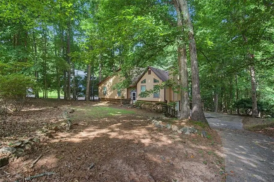 380 N Victoria Road, Woodstock, GA 30189 - #3