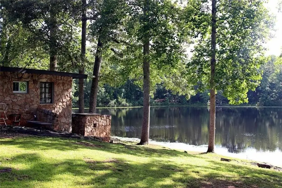 415 Walton Road, Barnesville, GA 30204 - #2