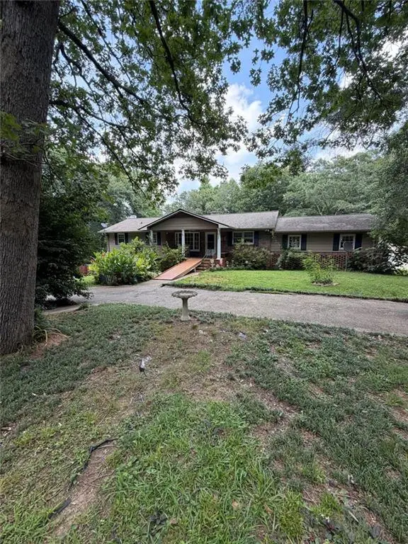 329 Riverbend Drive Drive, Royston, GA 30662 - #1