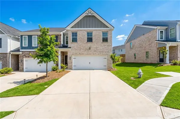 2568 Swan Lake Drive, Grayson, GA 30017