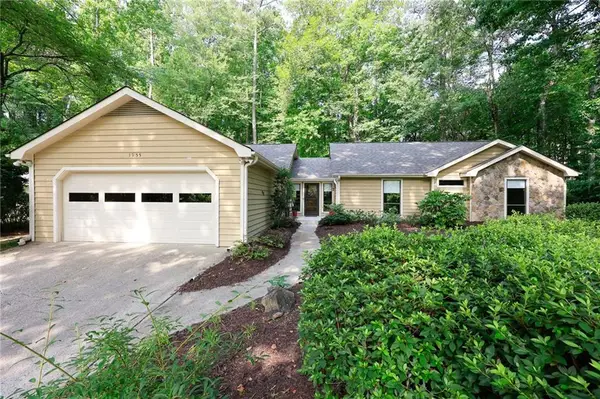 1955 Hitching Post Lane, Marietta, GA 30068