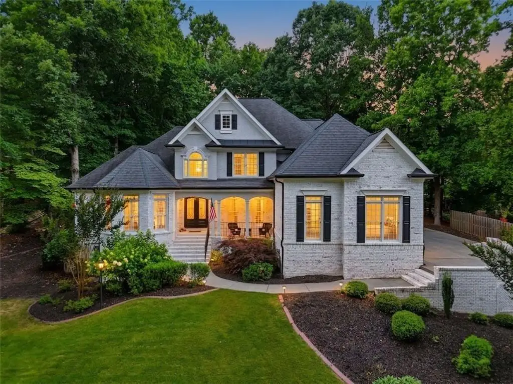 5025 Towne Lake Hills N, Woodstock, GA 30189 - #1
