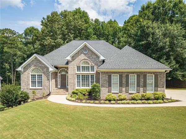 1114 Maple Creek Ridge, Loganville, GA 30052