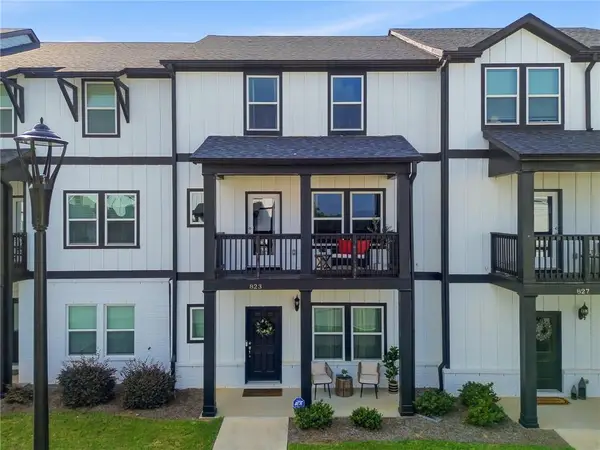 823 Altamaha Trail, Woodstock, GA 30188