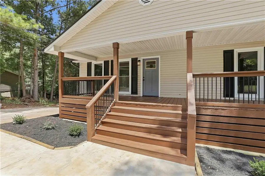 175 Beverly Park Ct, Newnan, GA 30263 - #3