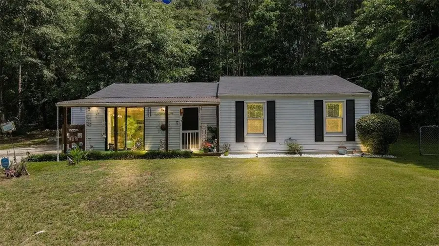 3184 Newcastle Way, Snellville, GA 30039 - #2