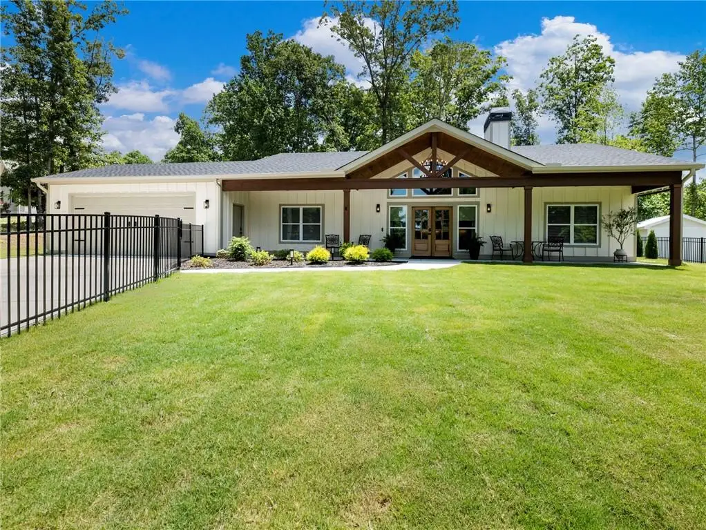 1320 Heads Ferry Road, Cornelia, GA 30531 - #1