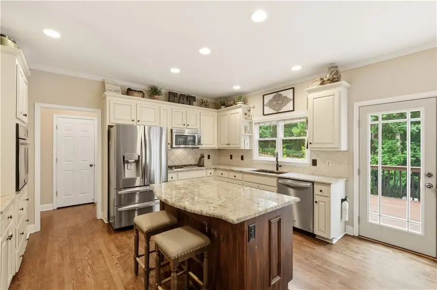 515 Lakewood Court, Canton, GA 30114 - #3