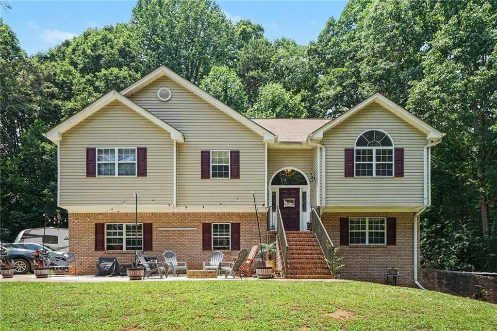 2364 W H Hayes Road, Jefferson, GA 30549 - #1