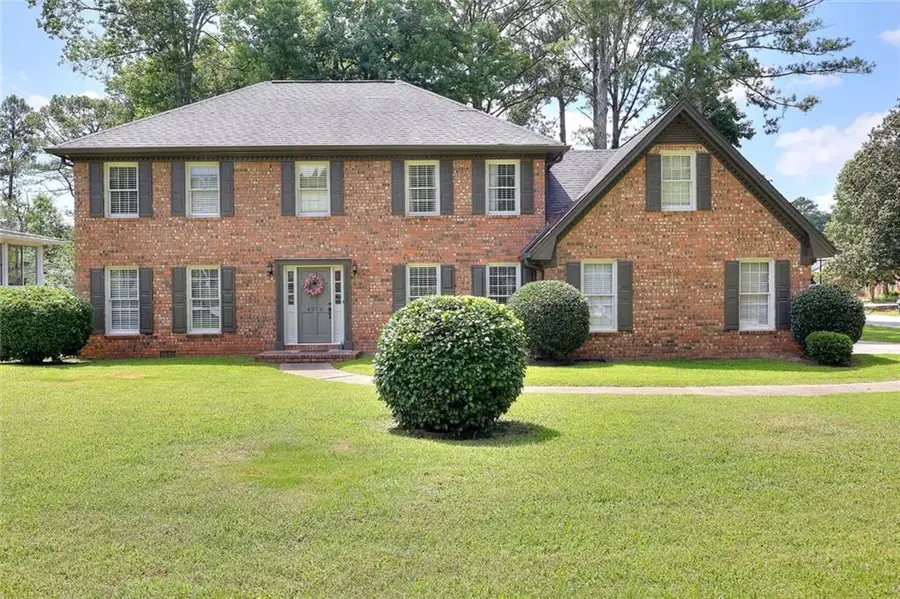 4976 Mystere Circle Sw, Lilburn, GA 30047 - #2