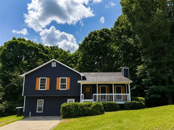 176 Deerfield Drive, Hiram, GA 30141