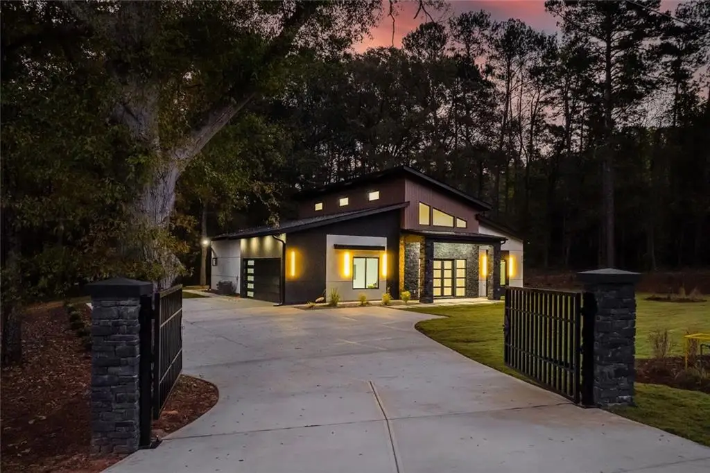 670 Loganville Highway, Winder, GA 30680 - #1