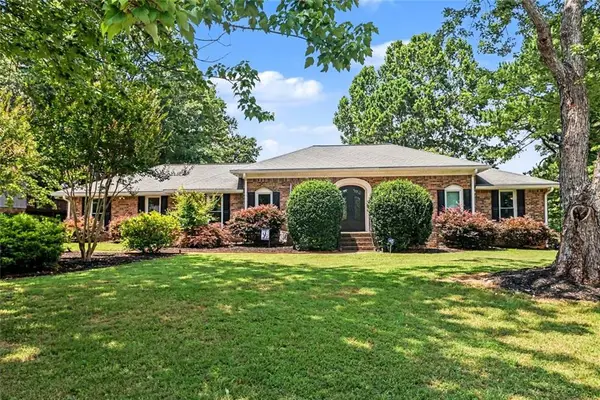 410 Saddle Lake Drive, Roswell, GA 30076