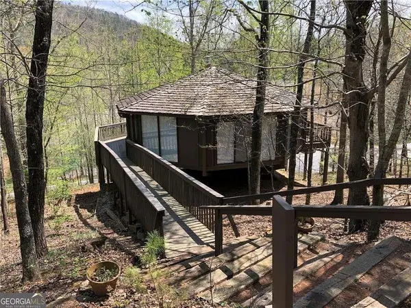 40 Treetopper Lane, Jasper, GA 30143