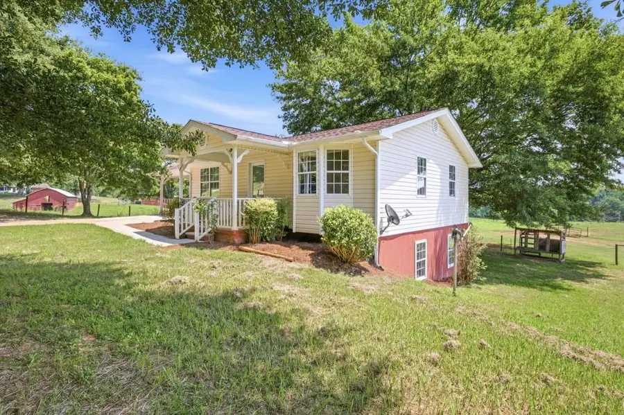 5831 Dewey Drive, Murrayville, GA 30564 - #2