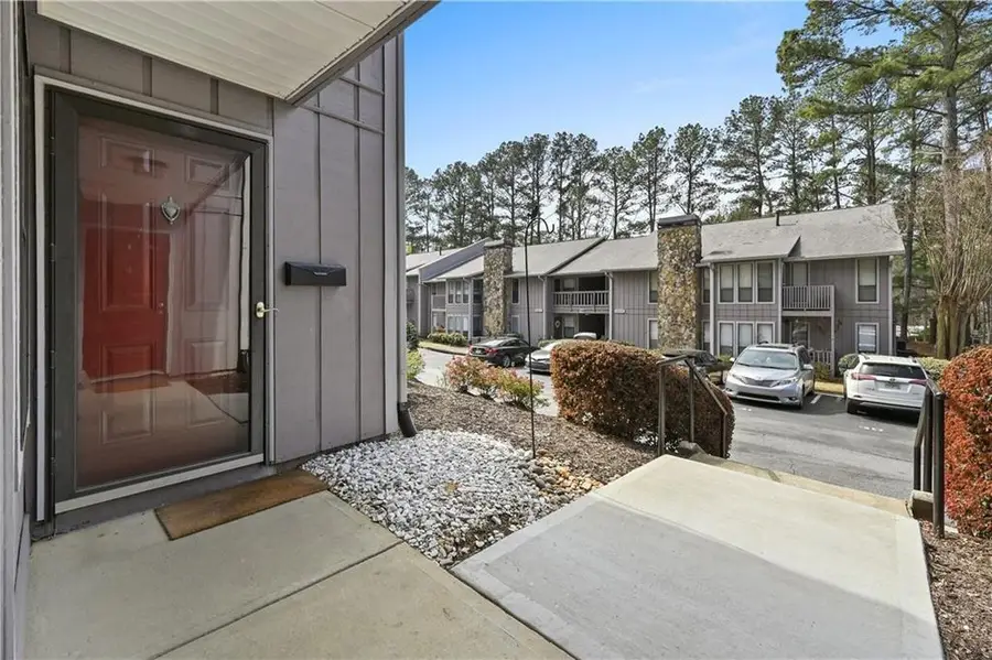 4018 Woodridge Way, Tucker, GA 30084 - #2