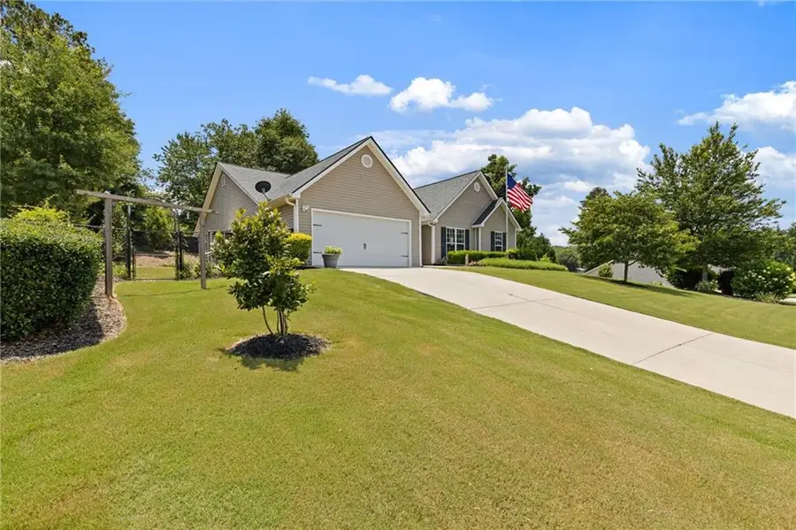 521 Embassy Walk, Winder, GA 30680 - #3