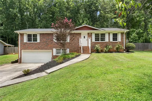 675 Teague Drive Nw, Kennesaw, GA 30152