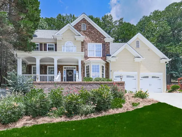 422 Old Deerfield Lane, Woodstock, GA 30189