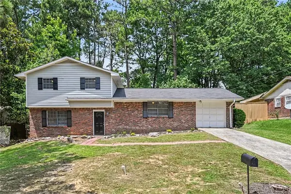 2915 Lajean Drive, Atlanta, GA 30349