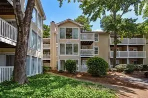 1206 Augusta Drive Se, Marietta, GA 30067