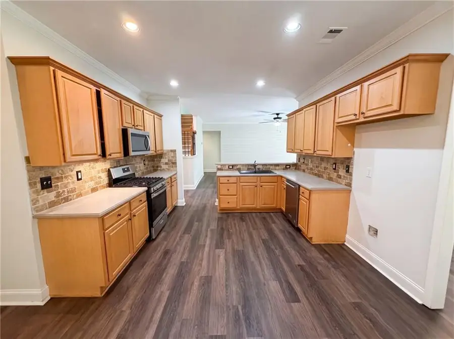 8635 Amsbury Way, Cumming, GA 30041 - #2