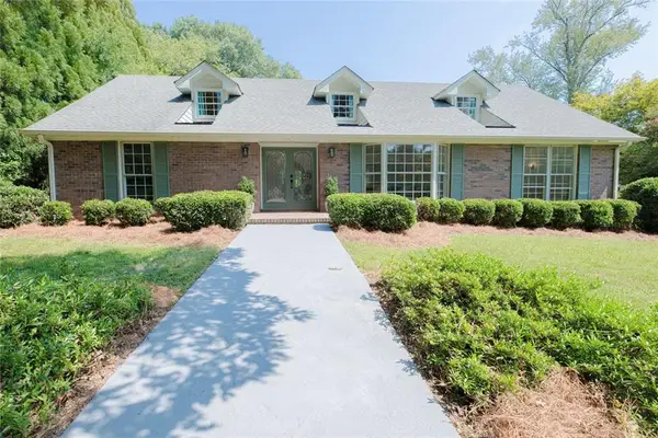 4962 Dewberry Circle, Acworth, GA 30101