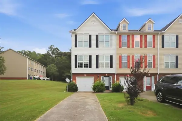 1706 Redan E, Lithonia, GA 30058