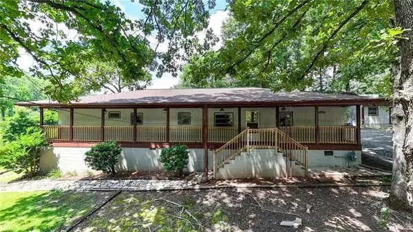166 Lynch Street Se, Acworth, GA 30101