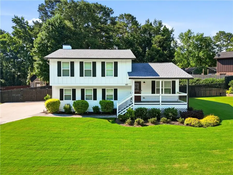 880 The Circle, Lawrenceville, GA 30043 - #2