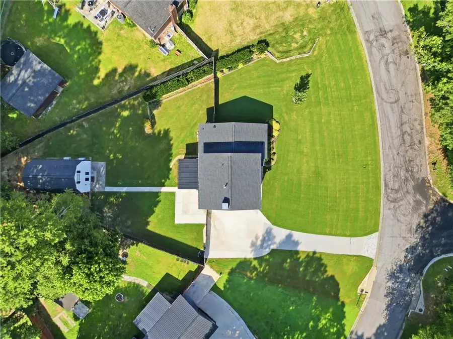 880 The Circle, Lawrenceville, GA 30043 - #3