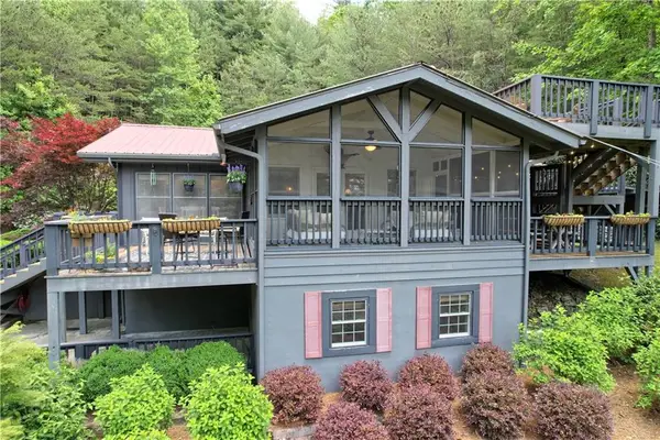 422 Timpson Cove Road, Clayton, GA 30525