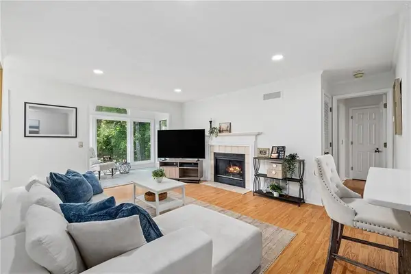 1304 Gettysburg Place, Atlanta, GA 30350